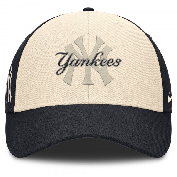 Бейсболка New York Yankees Nike Navy/Natural Statement Club Performance