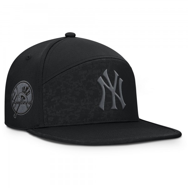 Бейсболка New York Yankees Fanatics Black Platoon