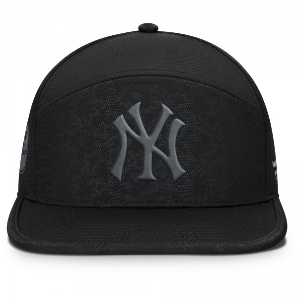 Бейсболка New York Yankees Fanatics Black Platoon