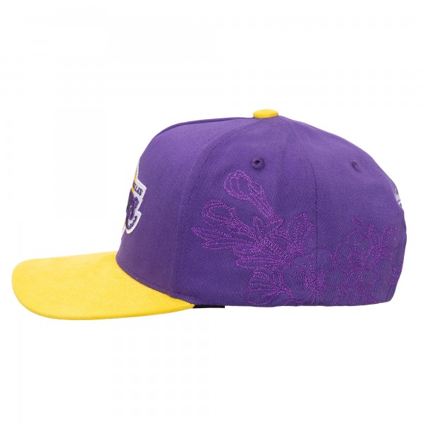 Бейсболка Los Angeles Lakers Mitchell & Ness Purple/Gold May Flowers