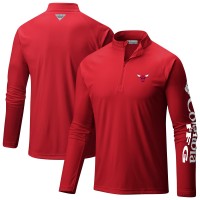 Chicago Bulls Columbia Red Terminal Tackle Raglan Omni-Shade Quarter-Zip Jacket