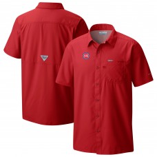 Detroit Pistons Columbia Red Slack Tide Camp Button-Up Shirt