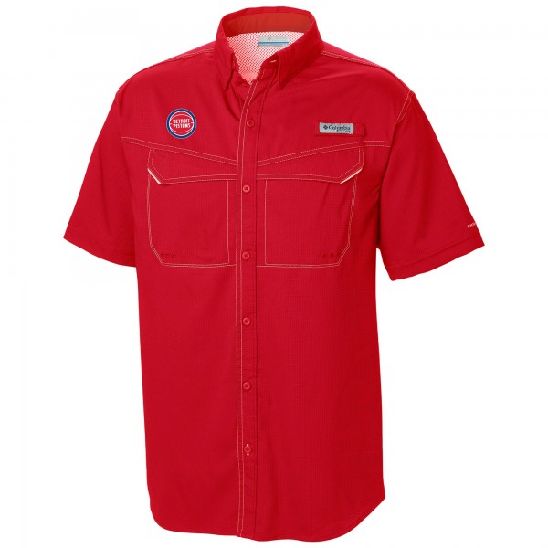 Detroit Pistons Columbia Red Omni-Wick Low Drag Offshore Button-Up Shirt
