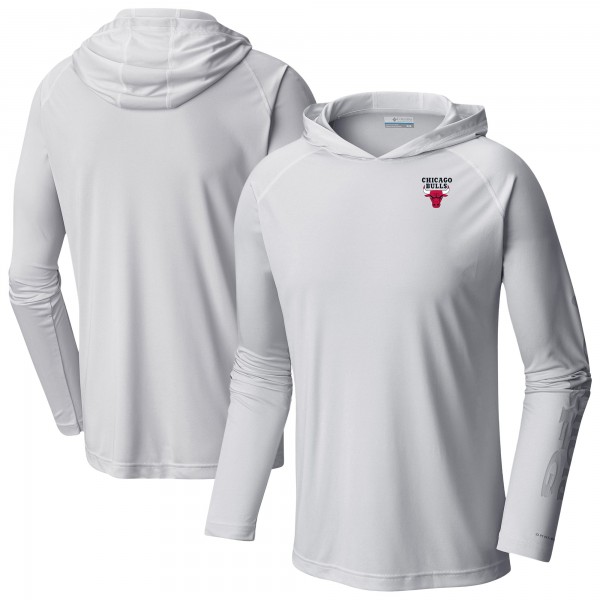 Футболка с длинным рукавом с капюшоном Chicago Bulls Columbia White Terminal Tackle
