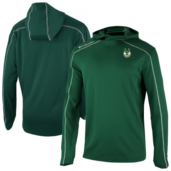 Milwaukee Bucks Columbia Hunter Green Omni-Wick Shotgun Pullover Hoodie