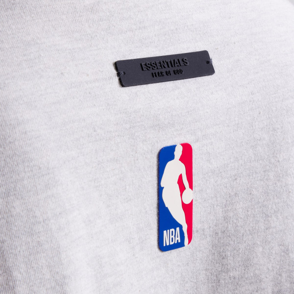 Футболка Unisex New York Knicks Fear of God Heather Gray NBA x ESSENTIALS