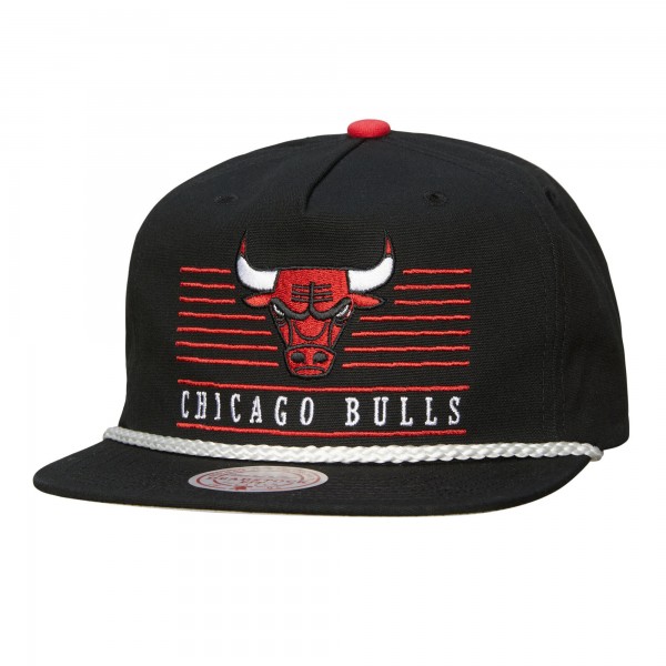 Бейсболка Chicago Bulls Mitchell & Ness Black Ascend Deadstock