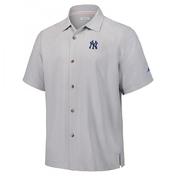 Рубашка с коротким рукавом New York Yankees Tommy Bahama Gray Hit and Run Silk Camp