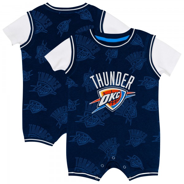 Малышам Oklahoma City Thunder Outerstuff Navy Logo Mania Romper