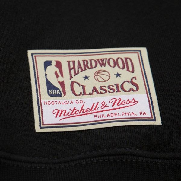 Толстовка Chicago Bulls Mitchell & Ness Black NBA x Michelob Ultra Swish & Sip