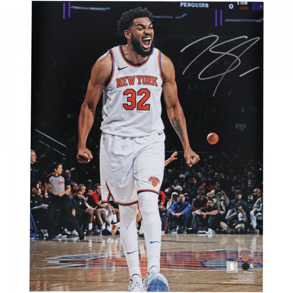 Karl-Anthony Towns New York Knicks Fanatics Authentic Autographed 16 x 20 Scream Photograph