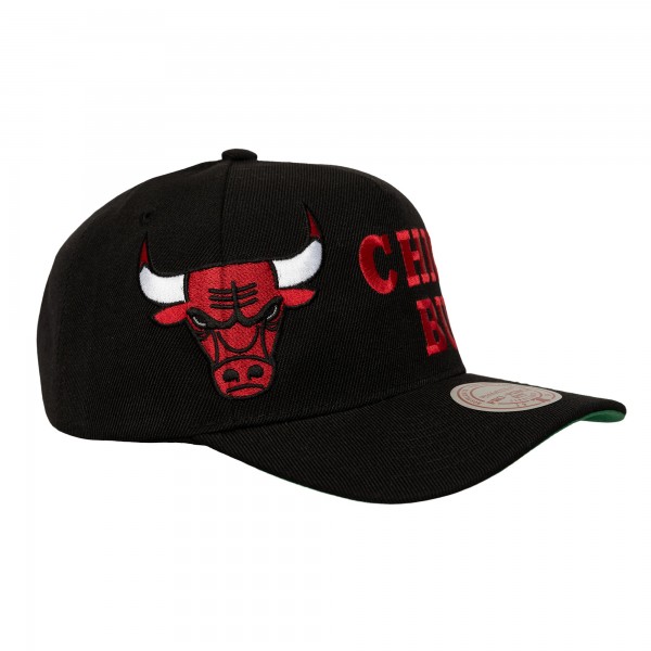 Бейсболка Chicago Bulls Mitchell & Ness Black Busted Logo Wordmark Wrap-Around Pro Pinch