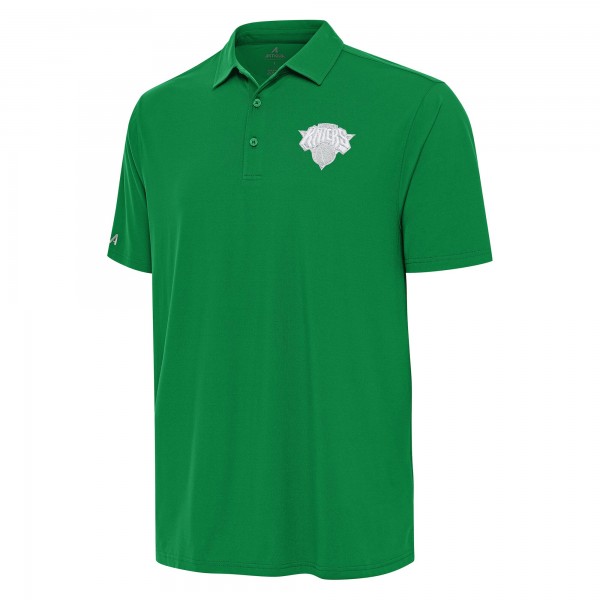New York Knicks Antigua Kelly Green St. Patricks Day Era Polo