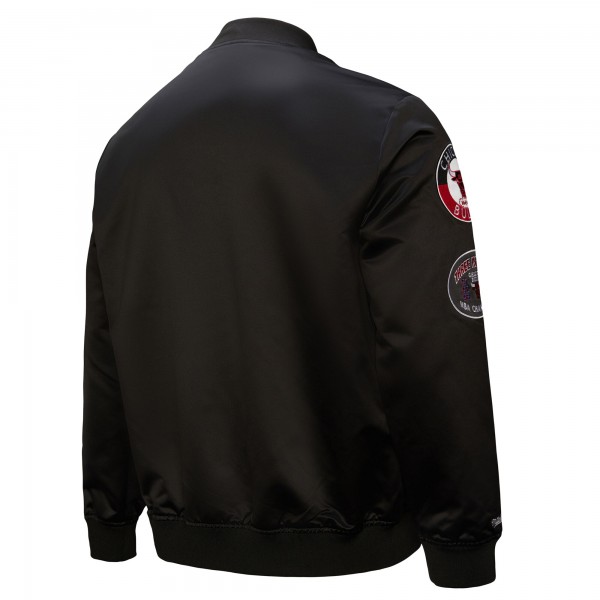 Куртка Chicago Bulls Black Hardwood Classics Blackout Collection Satin