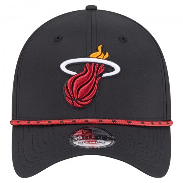 Бейсболка Miami Heat New Era Black Featherweight Poly Rope Flex 39Thirty