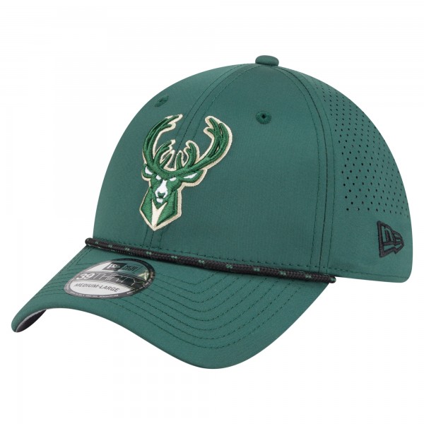 Бейсболка Milwaukee Bucks New Era Hunter Green Featherweight Poly Rope Flex 39Thirty