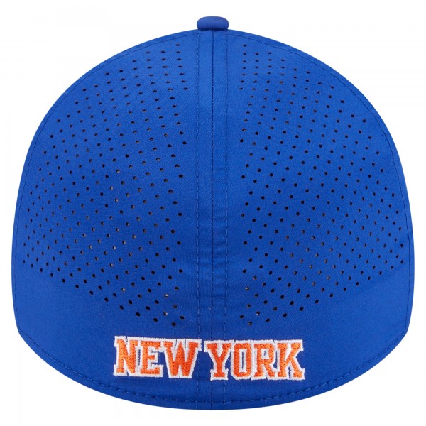 Бейсболка New York Knicks New Era Blue Featherweight Poly Rope Flex 39Thirty