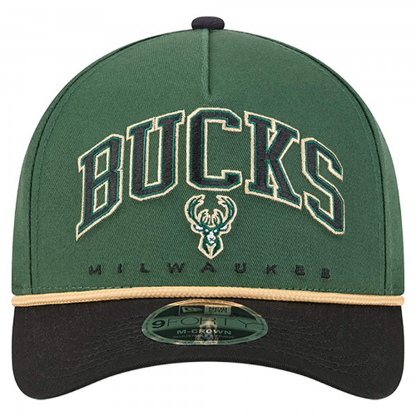 Бейсболка Milwaukee Bucks New Era Hunter Green Bold Arch COOLERA 9FORTY A-Frame M-Crown