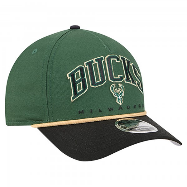 Бейсболка Milwaukee Bucks New Era Hunter Green Bold Arch COOLERA 9FORTY A-Frame M-Crown