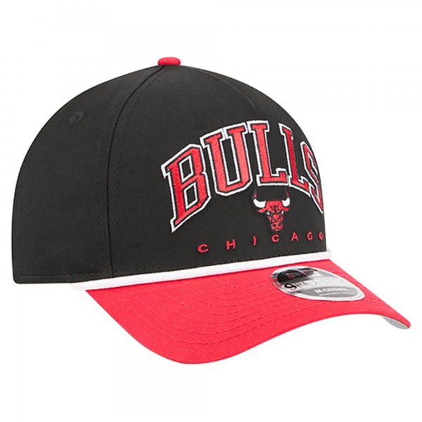Бейсболка Chicago Bulls New Era Black Bold Arch COOLERA 9FORTY A-Frame M-Crown
