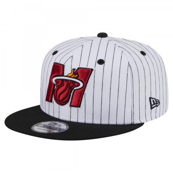 Бейсболка Miami Heat New Era White Deceptor Pinstripe 9FIFTY Snapback