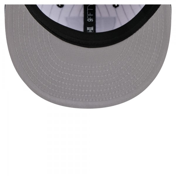 Бейсболка Brooklyn Nets New Era White Deceptor Pinstripe 9FIFTY Snapback