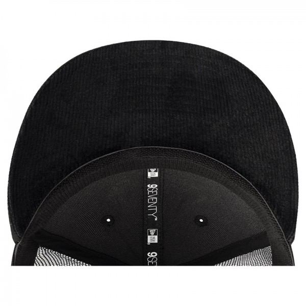 Бейсболка Chicago Bulls New Era Black Quilted 9SEVENTY Trucker