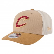 Бейсболка Cleveland Cavaliers New Era Tan/Light Brown Two-Tone 9SEVENTY
