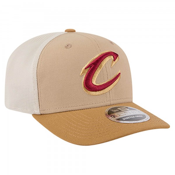 Бейсболка Cleveland Cavaliers New Era Tan/Light Brown Two-Tone 9SEVENTY