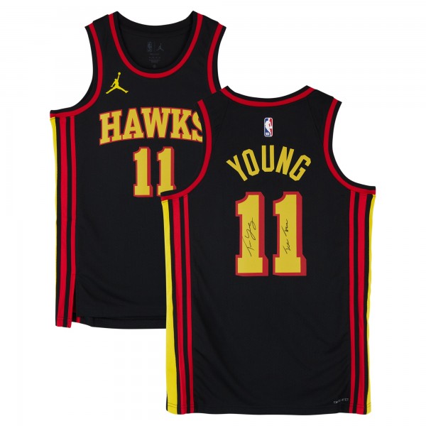 Игровая джерси Trae Young Atlanta Hawks Autographed Fanatics Authentic Black Jordan Brand Statement Edition Swingman with Ice Trae Inscription