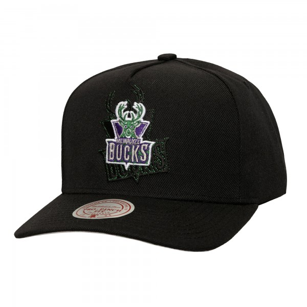 Бейсболка Milwaukee Bucks Mitchell & Ness Black Tilted Pro Pinch