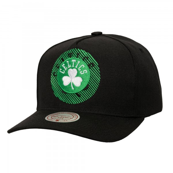 Бейсболка Boston Celtics Mitchell & Ness Black Tilted Pro Pinch