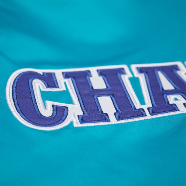 Куртка на кнопках Unisex Charlotte Hornets Mitchell & Ness Teal Vintage Team Origins Satin
