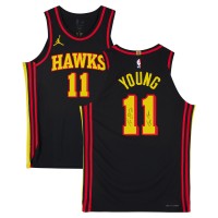 Игровая джерси Trae Young Atlanta Hawks Autographed Fanatics Authentic Black Jordan Brand Statement Edition Authentic with Ice Trae Inscription