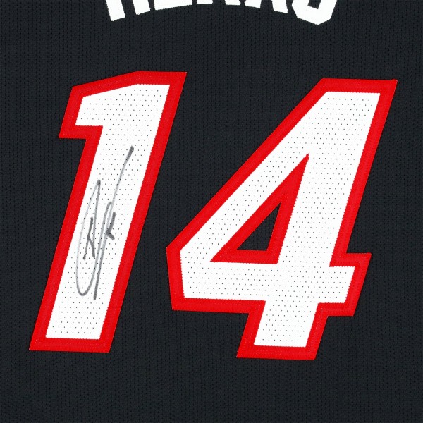 Игровая джерси Tyler Herro Miami Heat Autographed Fanatics Authentic Black Nike Icon Edition Authentic