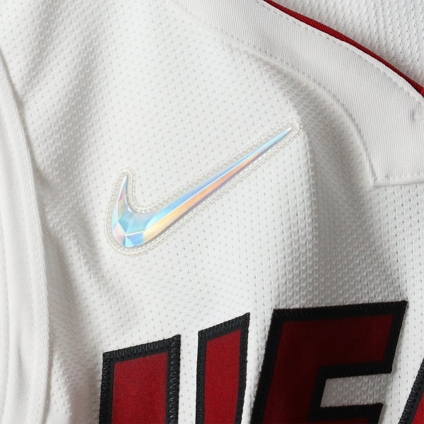 Игровая джерси Tyler Herro Miami Heat Autographed Fanatics Authentic White Nike Association Edition Authentic