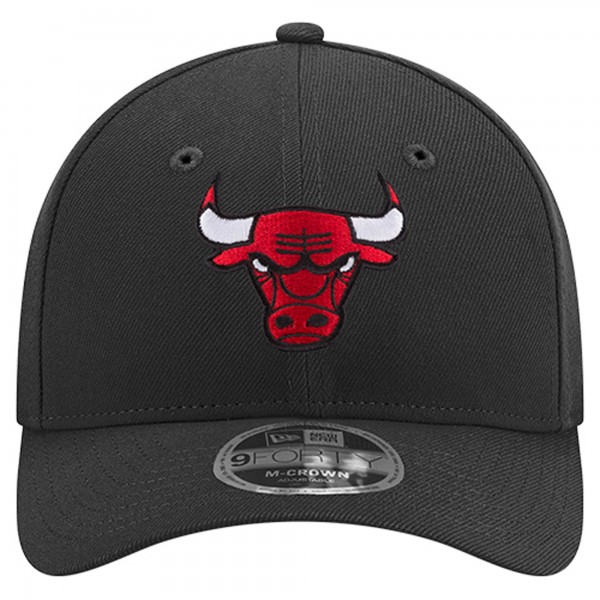 Бейсболка Chicago Bulls New Era Black 9FORTY Stock M-Crown