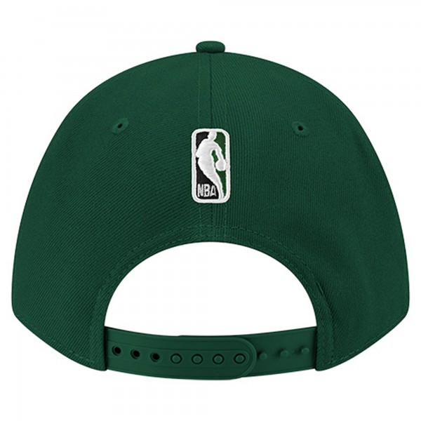 Бейсболка Milwaukee Bucks New Era Hunter Green 9FORTY Stock M-Crown