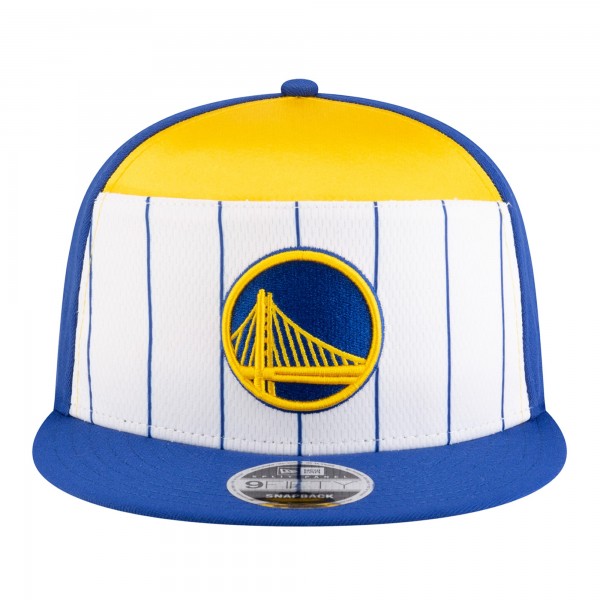 Подростковая Golden State Warriors New Era White/Royal 2025 NBA Tip Off Split Panel 9FIFTY Snapback Hat