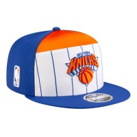 Подростковая New York Knicks New Era White/Blue 2025 NBA Tip Off Split Panel 9FIFTY Snapback Hat