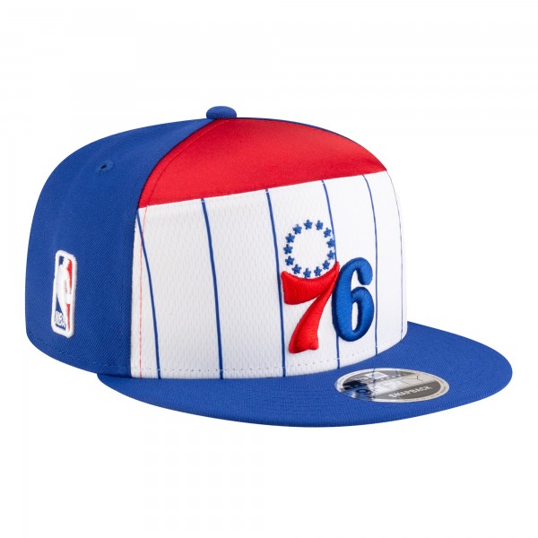Подростковая Philadelphia 76ers New Era White/Blue 2025 NBA Tip Off Split Panel 9FIFTY Snapback Hat