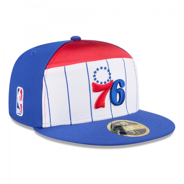 Бейсболка Philadelphia 76ers New Era White/Royal 2025 NBA Tip Off Split Panel 59FIFTY