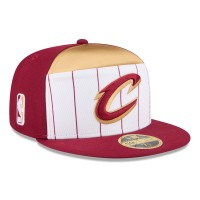 Бейсболка Cleveland Cavaliers New Era White/Wine 2025 NBA Tip Off Split Panel 59FIFTY