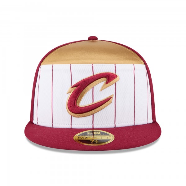 Бейсболка Cleveland Cavaliers New Era White/Wine 2025 NBA Tip Off Split Panel 59FIFTY