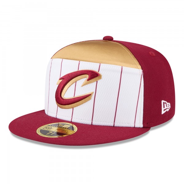 Бейсболка Cleveland Cavaliers New Era White/Wine 2025 NBA Tip Off Split Panel 59FIFTY