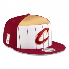 Бейсболка Cleveland Cavaliers New Era White/Wine 2025 NBA Tip Off Split Panel 9FIFTY Snapback