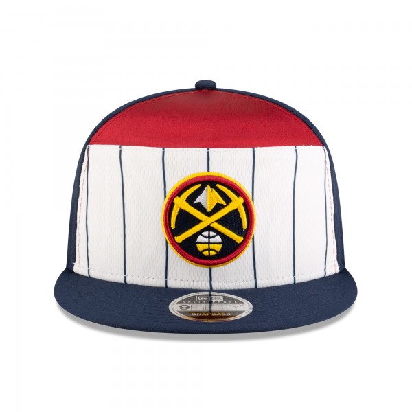 Бейсболка Denver Nuggets New Era White/Navy 2025 NBA Tip Off Split Panel 9FIFTY Snapback