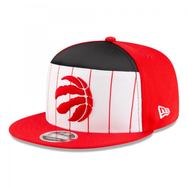 Бейсболка Toronto Raptors New Era White/Red 2025 NBA Tip Off Split Panel 9FIFTY Snapback
