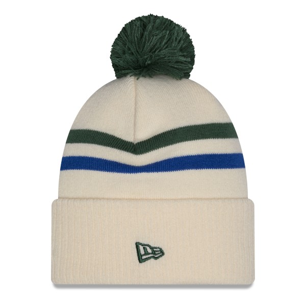Шапка с помпоном Milwaukee Bucks New Era 2025/26 City Edition - Tan/Hunter Green