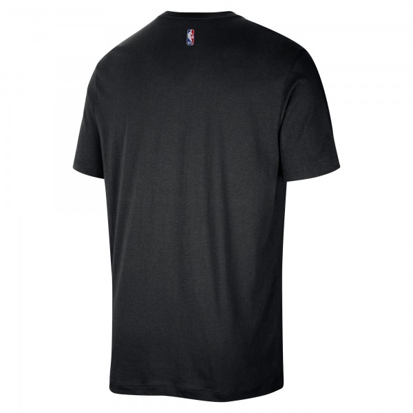 Chicago Bulls Jordan Brand Black Statement Edition Essential T-Shirt